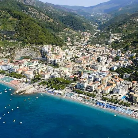 Sapore Di Mare Holidays Apartment